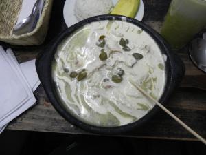 © Melanie Döring Ajico (Suppe mit Mais, Kapern, Gemüse, Hühnchen)