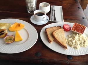 Aromatisches, erstes Frühstück in Kigali