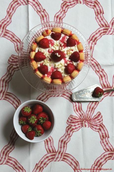 Erdbeer Tiramisu Torte Himbeerprinzesschen Foodblog Erdbeere Erdbeeren