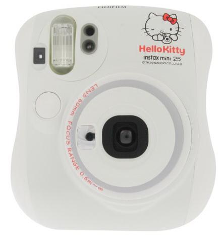 Hello Kitty trifft Sofortbildkamera