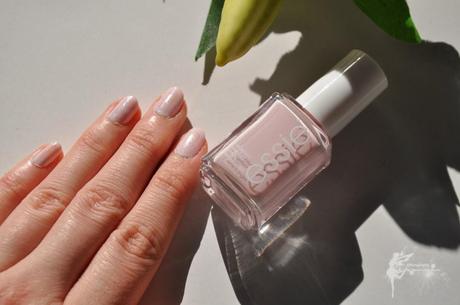 // [NOTD] Essie Fiji