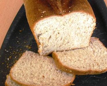Weizenbrot mit Haferflocken