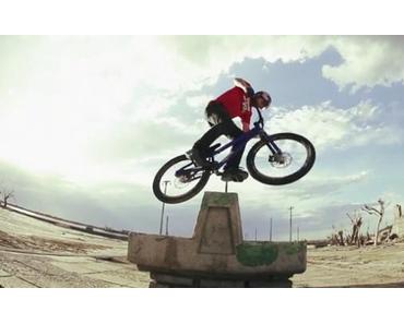 Danny MacAskill in Epecuén: Bike-Stunts in der Geisterstadt