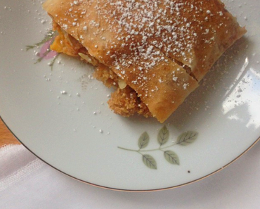 - Food Monday – Kirschstrudel á la Oma