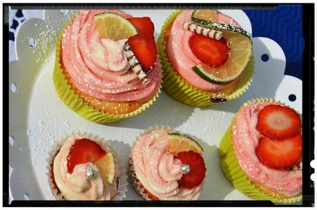 Strawberry Lime Cupcakes + Gewinnspiel bei Törtchenzeit