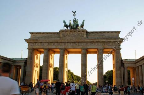 Cinny macht Urlaub in Berlin - Teil 4