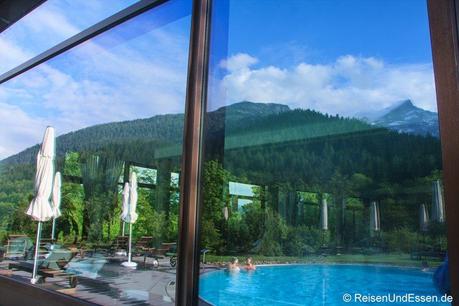 Spiegelung im Mountain Spa im Intercontinantal Berchtesgaden Resort