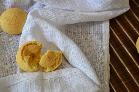 Savoury Wednesday: Pão de queijo - Brasilianische Käsebrötchen