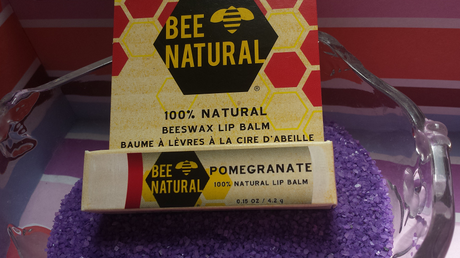 Review: Bee Natural Pomegranate Lippenpflege