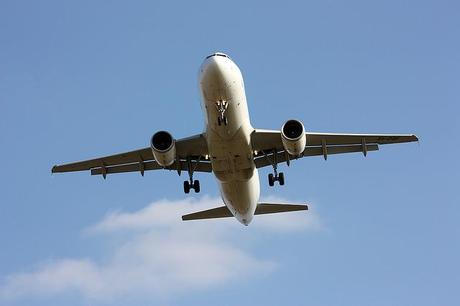 Könnten Flugzeuge bald mit Sonnenlicht und Restmüll funktionieren? (c) jns001/flickr.com