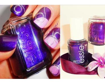 Essie Nail Laquer " Sexy Divide"