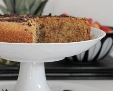 Schoko-Nusskuchen  und *Vitamine* dazu