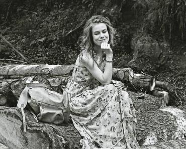 'A 'ohe loa i ka hana a ke aloha