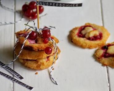 Johannisbeer-Crumble-Cookies für den Knuspersommer