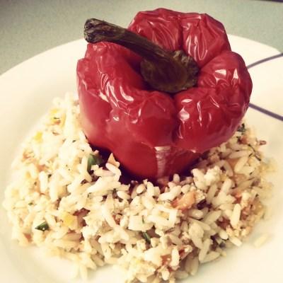 vegan gefüllte Paprika mit Hefeschmelz