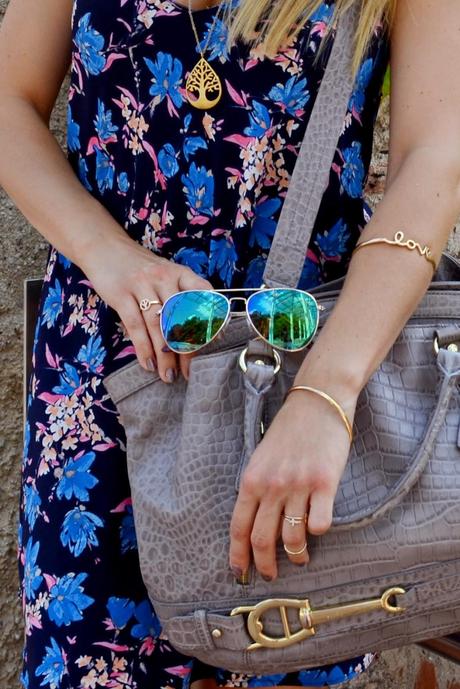 Friday to go: Floral Dress