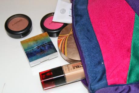 #2 Travel Edition : What's in my Makeup Bag?