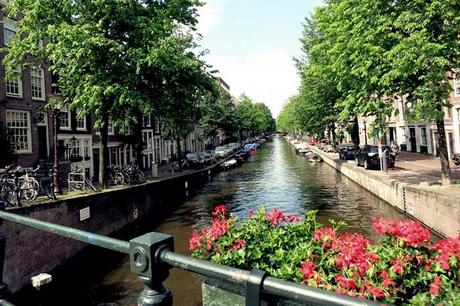 Amsterdam Travel Diary Tag 4 mit Grachtenfahrt EYE Film Instituut Vondelpark