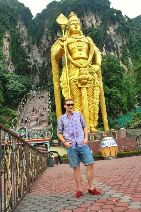 travelling to the Batu Caves 1