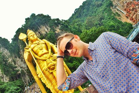 travelling to the Batu Caves 2