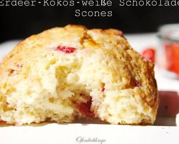 ein köstlicher Nachmittags-Snack: Erdbeer-Kokos Scones