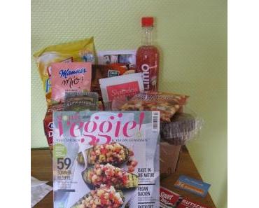 *** Die My Couchbox August: Unboxing ***