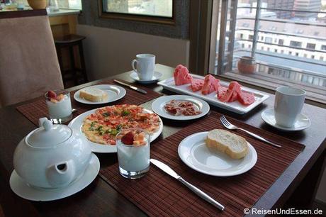 Frühstück in unserer Ferienwohnung in Kapstadt