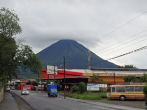 Der aktive Vulkan Arenal in Costa Rica