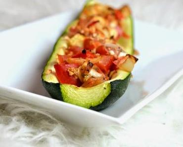 Gefüllte Zucchini