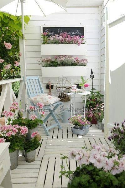 Beautiful all white courtyard/porch <3 via I Heart Much Shabby <3