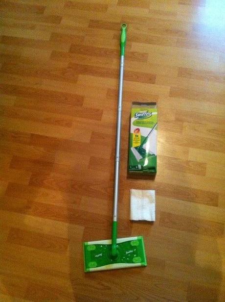 Swiffer Bodenwischer und feuchte Tücher - Testbericht