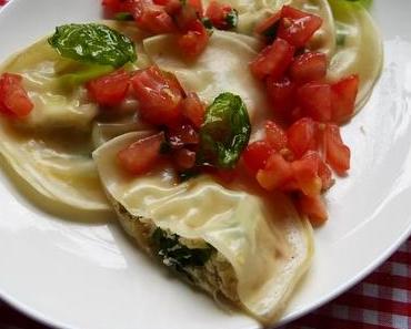 Lauch-Ravioli mit Ricotta und Basilikum