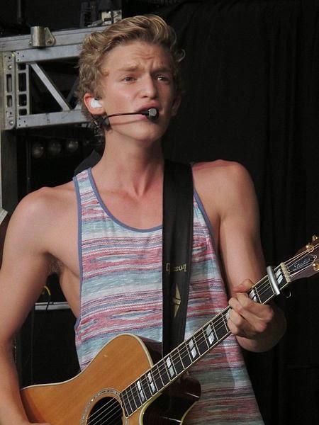 Cody Simpson auf einem Konzert 2012