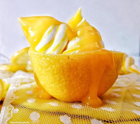 sunny Meringe Lemon Kisse { Baiser Küsschen mit Lemon Curd }