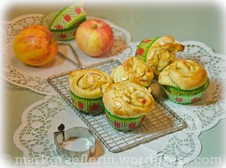 Schwedische Kanelbullar Muffins mit Zwetschgen (…oder Apfel)