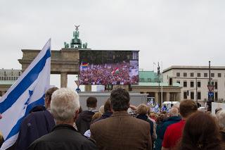 Steh auf – Kundgebung in Berlin