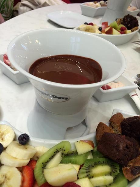 HÄAGEN-DAZS das Café  fondue