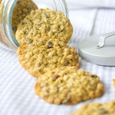Oatmeal Cookies (Haferflocken-Kekse)