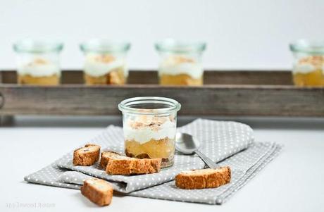 Apple Cantuccini Trifle Joghurt griechische Art