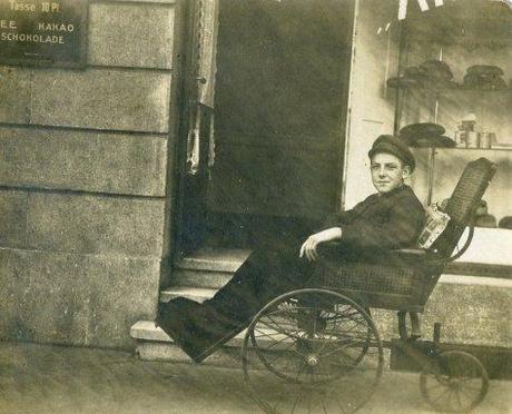 Rollstuhl ca. .1916