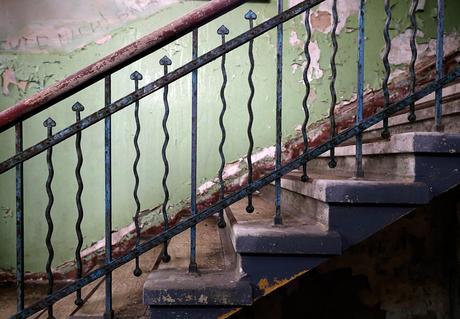 Refugium Beelitz Treppe im Pavillon Cordia Schlegelmilch 72dpi Berlinspiriert Lifestyle: Das Refugium Beelitz oder Baustellen Picknick im Kreativkomplex