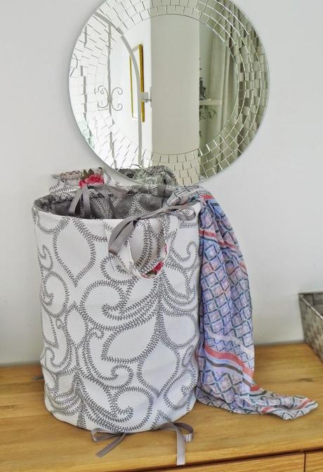 Schöne Ordnungshüter für Baby und Freundin