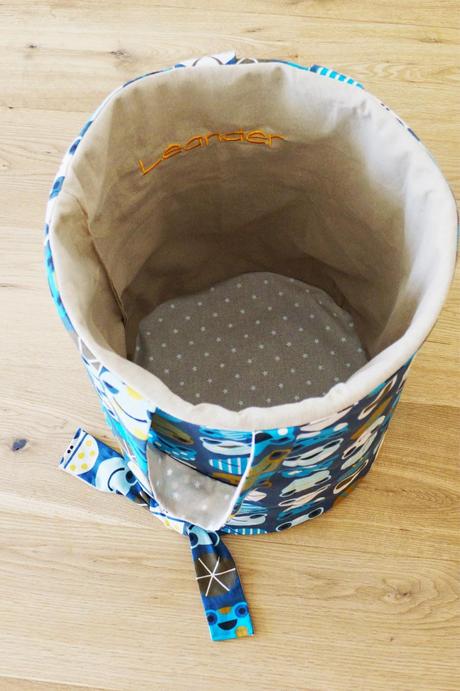 Schöne Ordnungshüter für Baby und Freundin