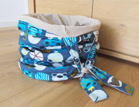 Schöne Ordnungshüter für Baby und Freundin