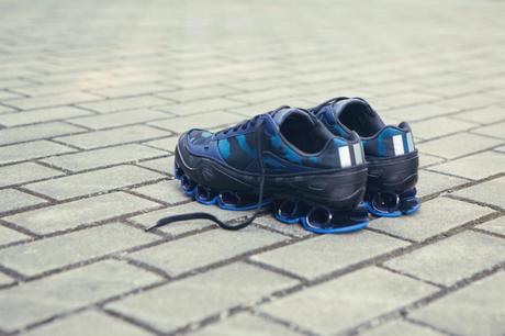 raf-simons-x-adidas-3-fall-winter-bounce-sneakers-3