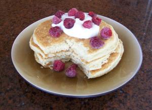 Low Carb Pancakes_crop