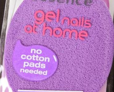 essence Cleansing Sponge