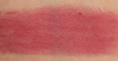 [New in] MAC Lustre Lipstick in Plumful