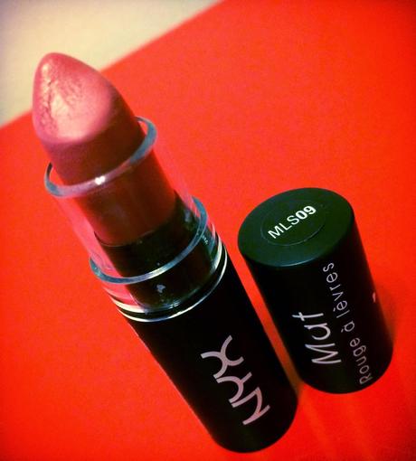 NYX - Matte Lipstick MLS09 -