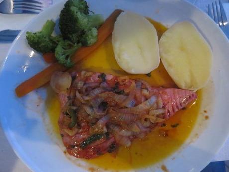 11_Thunfisch-Restaurante-Bar-Azimut-Estoril-Lissabon-Portugal